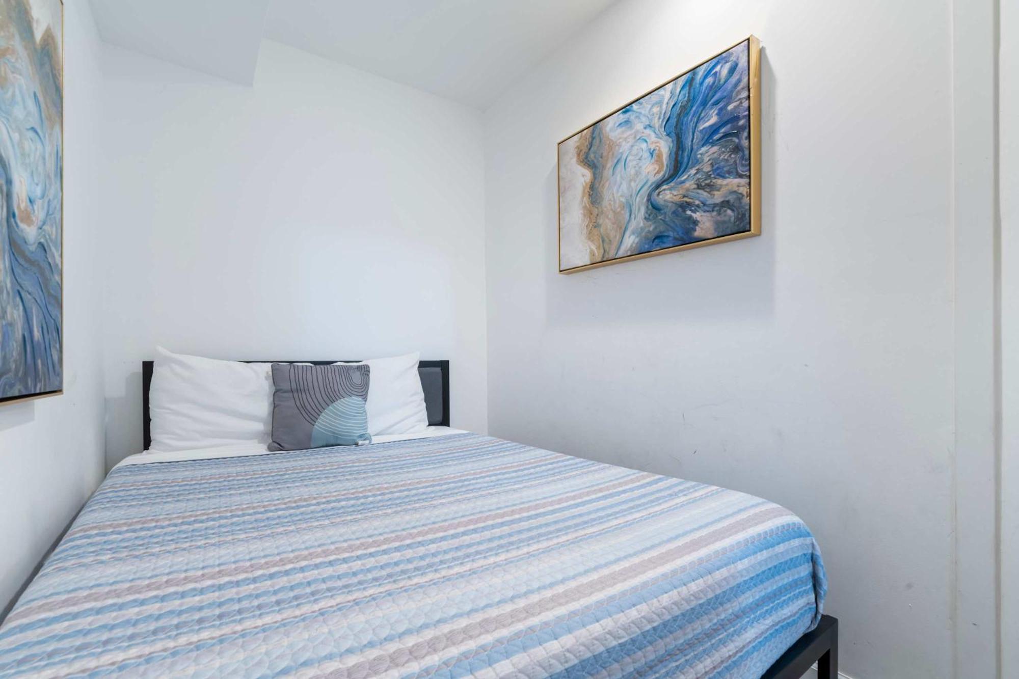 Arcade Nook & New Sea Turtle Mural- 3br Holiday home