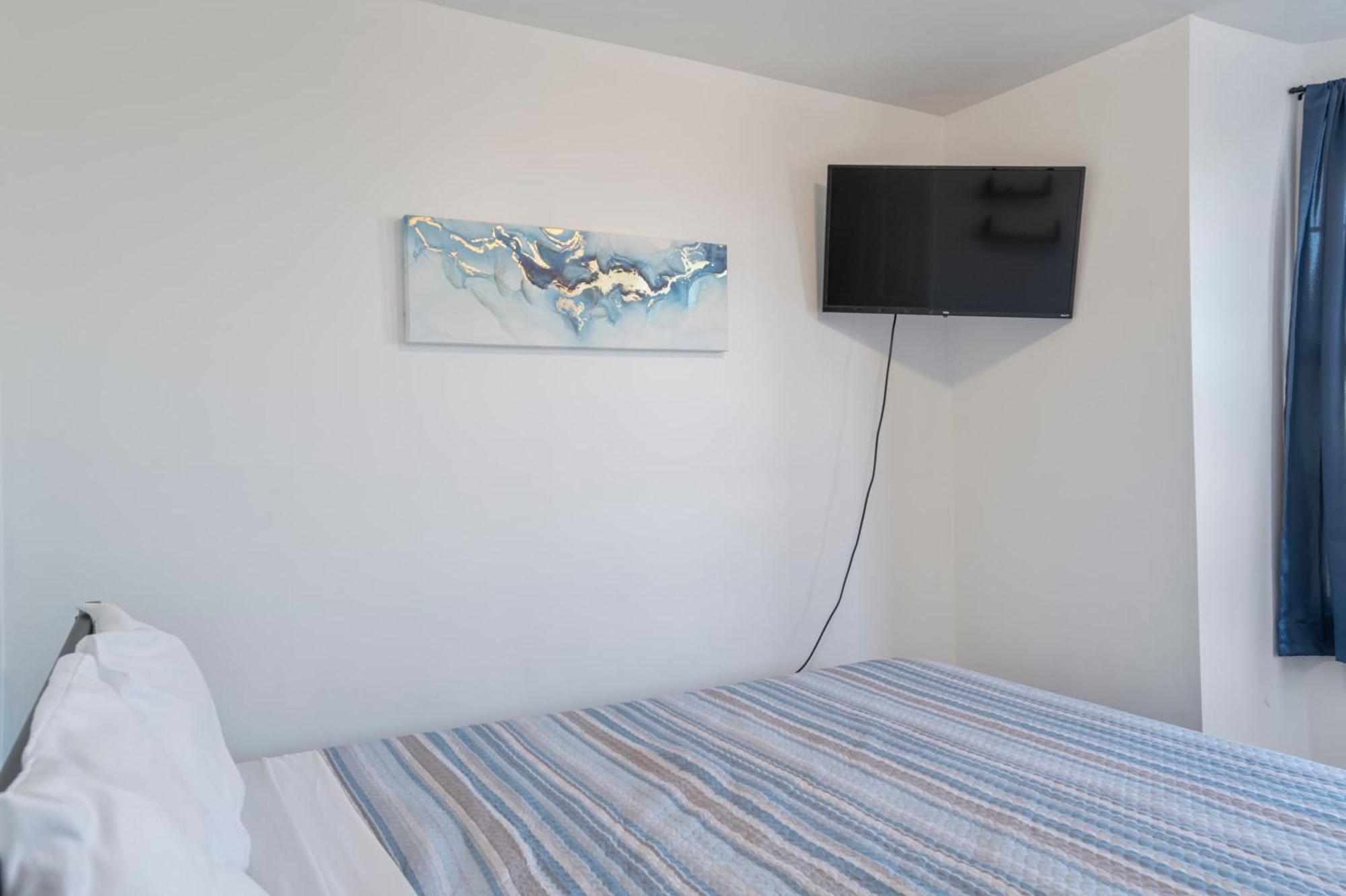 Holiday home Arcade Nook & New Sea Turtle Mural- 3br